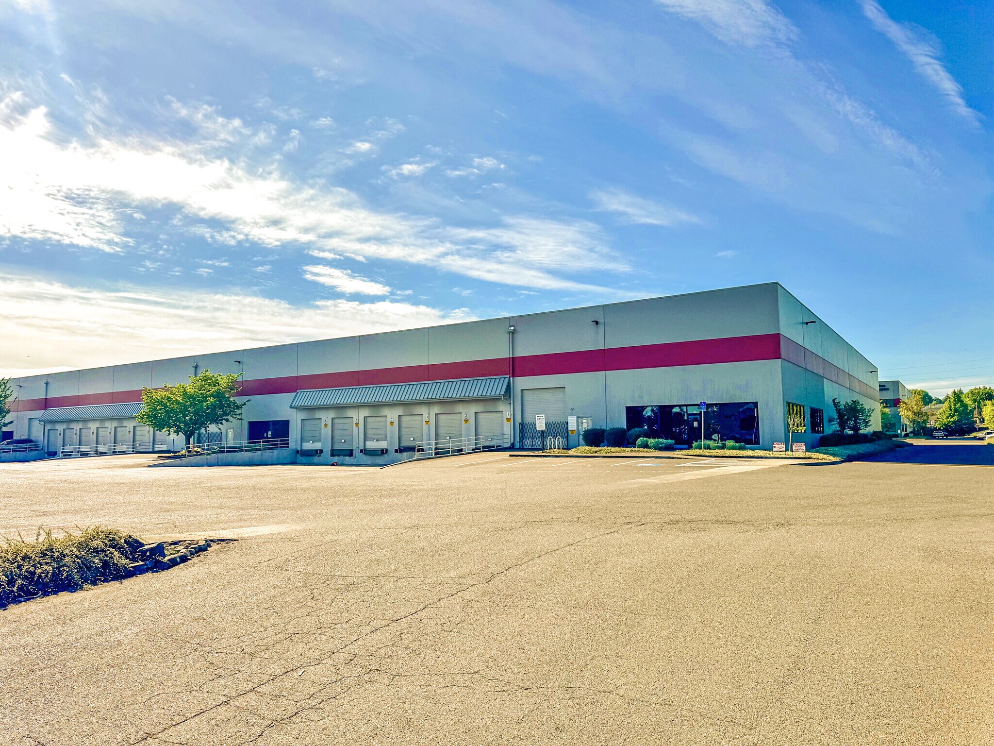 14950 NE Mason St, Portland, OR for lease Building Photo- Image 1 of 9