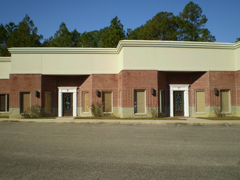 13155 Shriners Blvd, Biloxi, MS for lease - Building Photo - Image 2 of 19