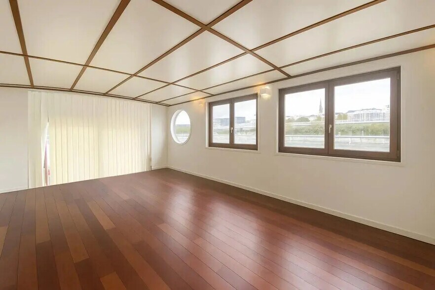 Bureau dans Boulogne-Billancourt à louer - Photo du bâtiment - Image 3 de 7