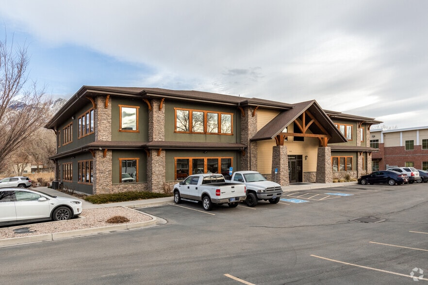 11629 S 700 E, Draper, UT for lease - Primary Photo - Image 1 of 22