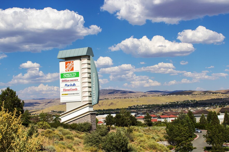 125-175 Disc Dr, Sparks, NV à louer - Photo du bâtiment - Image 3 de 7