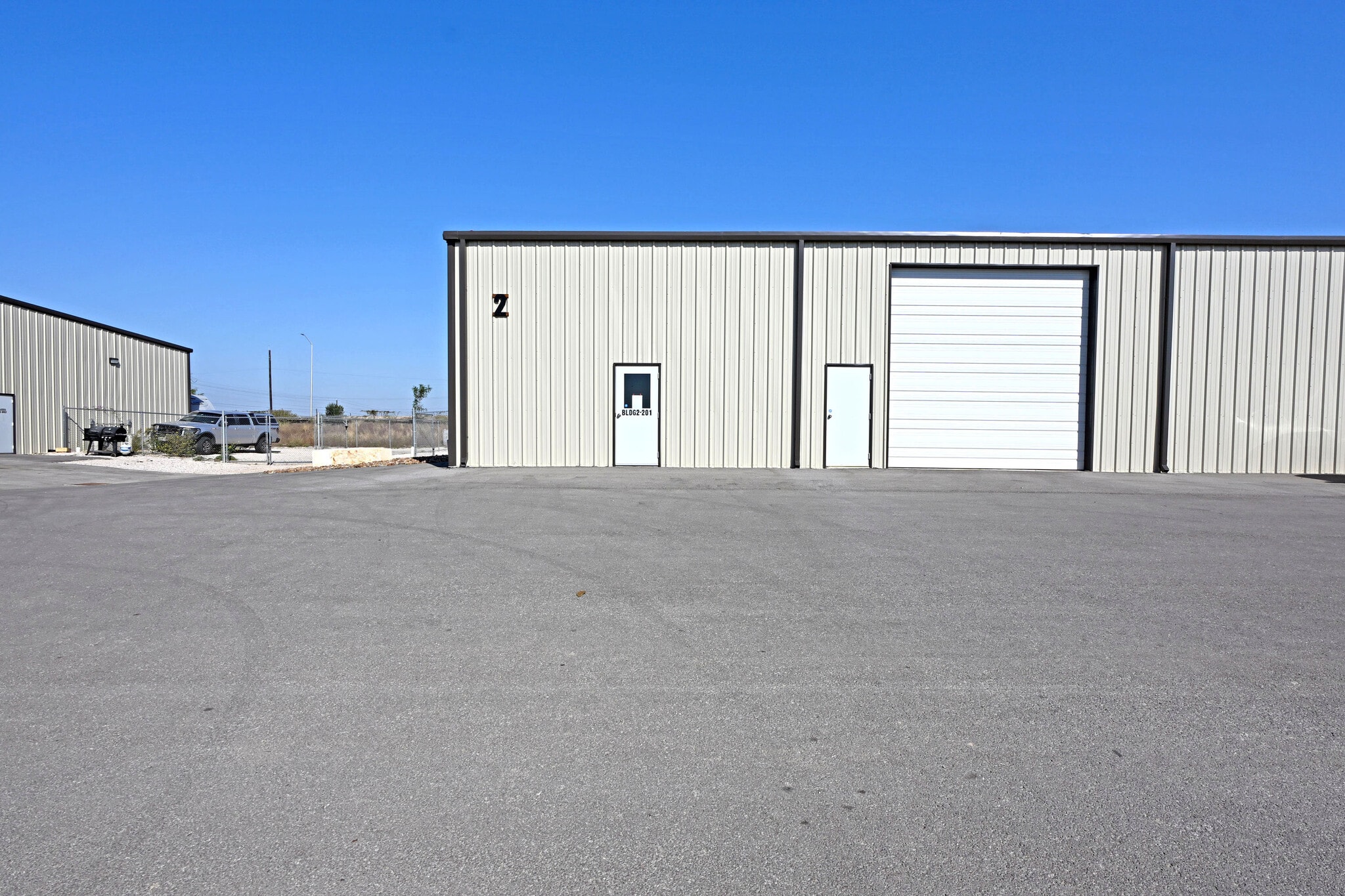 5277 FM 1044, New Braunfels, TX for lease Interior Photo- Image 1 of 22