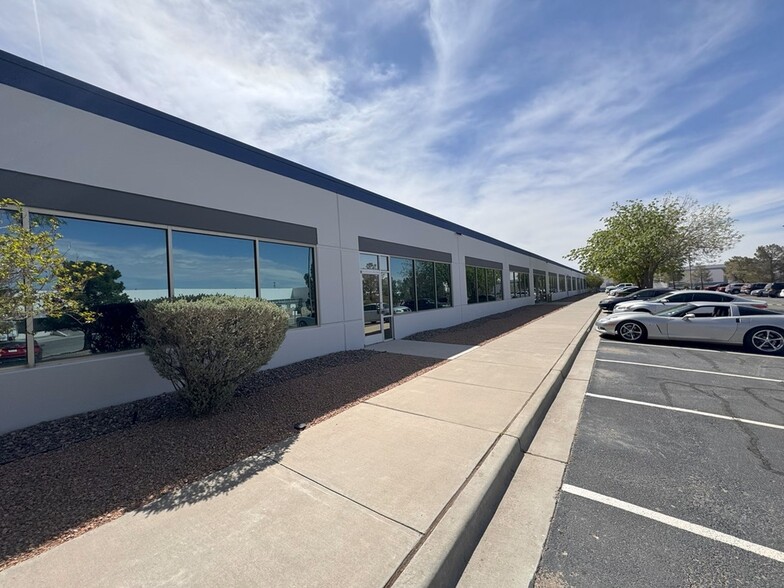 32 Celerity Wagon St, El Paso, TX for lease - Building Photo - Image 3 of 19