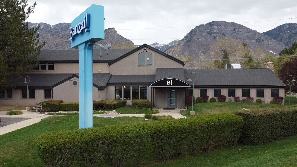 2230 N University Pky, Provo, UT à louer - Vidéo sur l’inscription commerciale - Image 2 de 21