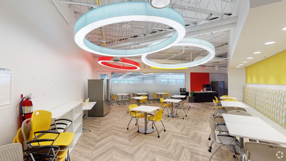 110 Thomas Johnson Dr, Frederick, MD à louer - Numérisation 3D de Matterport - Image 2 de 14