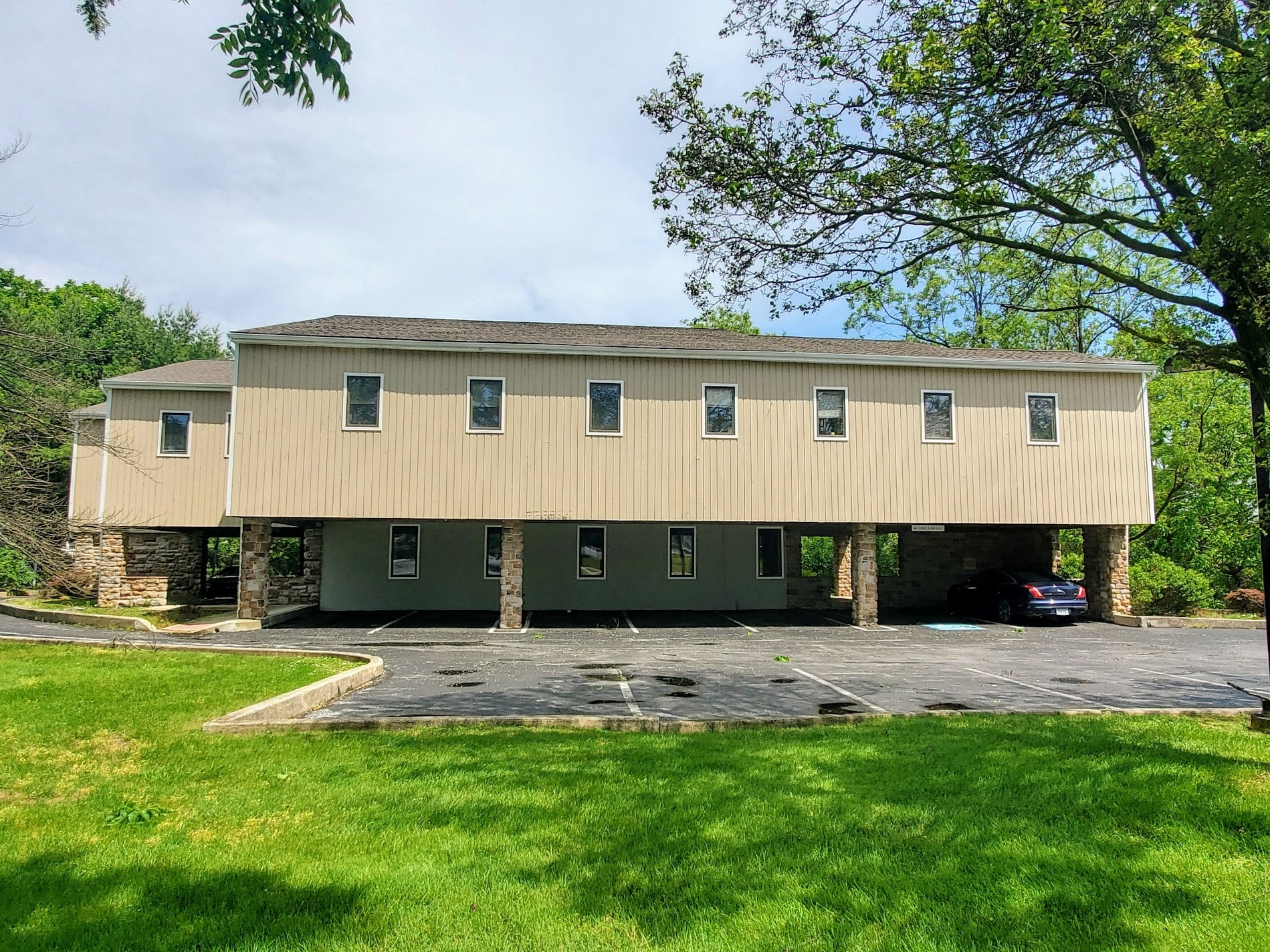 558 W Uwchlan Ave, Exton, PA for sale Building Photo- Image 1 of 1