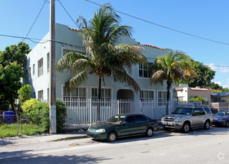 Plus de détails pour 244 NW 34th St, Miami, FL - Multi-résidentiel à vendre