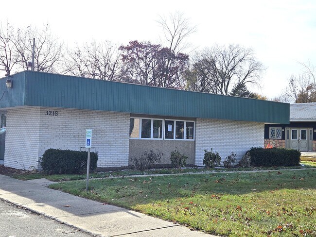 More details for 3215 Christy Way S, Saginaw, MI - Flex for Sale