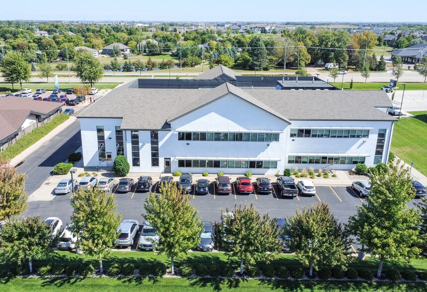 6709 S Minnesota Ave, Sioux Falls, SD for lease - Building Photo - Image 3 of 4