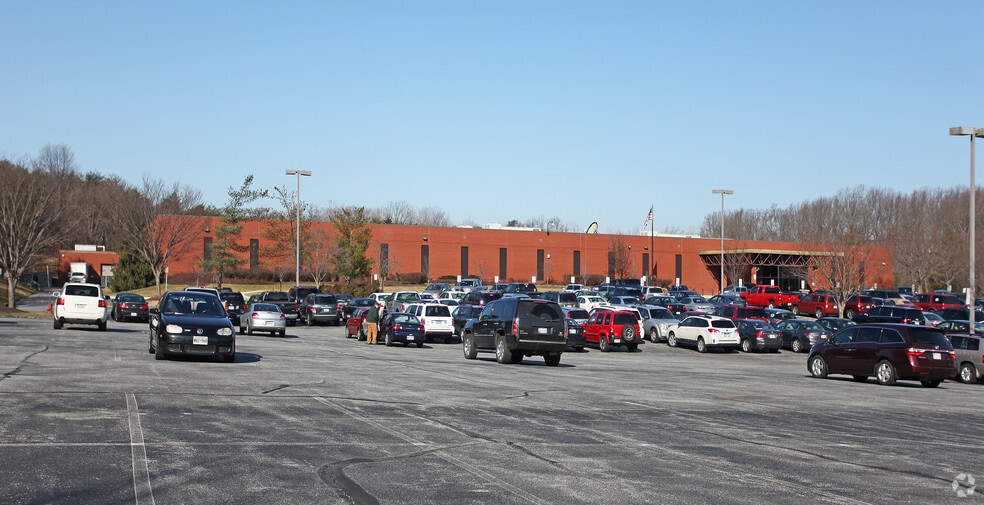 7100 Standard Dr, Hanover, MD for sale - Building Photo - Image 2 of 2