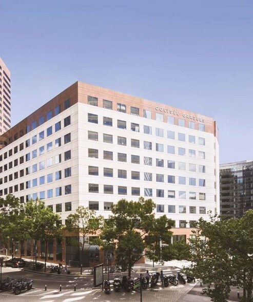 8-12 Avenue De L'Arche, Courbevoie à louer - Photo du bâtiment - Image 3 de 18