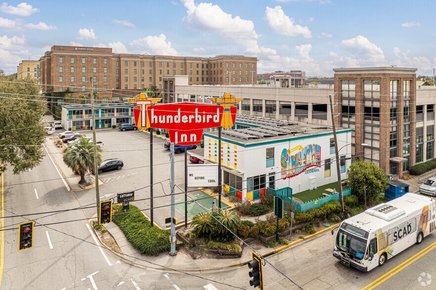 611 W Oglethorpe Ave, Savannah, GA for sale - Building Photo - Image 1 of 22