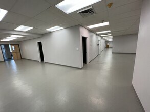 3706 Crondall Ln, Owings Mills, MD à louer Photo intérieure- Image 1 de 19