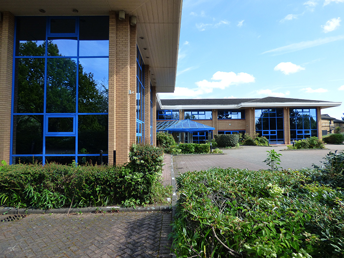 The Crescent, Birmingham for lease Building Photo- Image 1 of 5