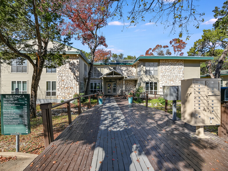 3939 Bee Caves Rd, Austin, TX for lease - Building Photo - Image 1 of 16