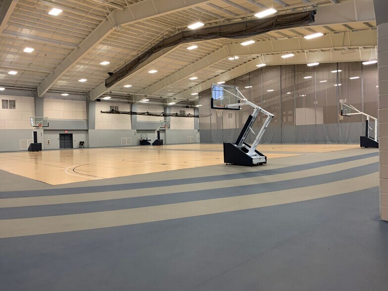 538 Venard Rd, South Abington, PA à vendre - Photo du bâtiment - Image 3 de 8