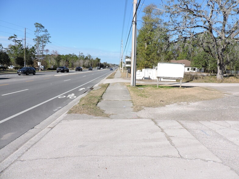 535 College Dr, Middleburg, FL à vendre - Photo du bâtiment - Image 1 de 19
