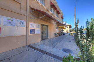 Plus de détails pour 123 N Seguin Ave, New Braunfels, TX - Bureau à louer