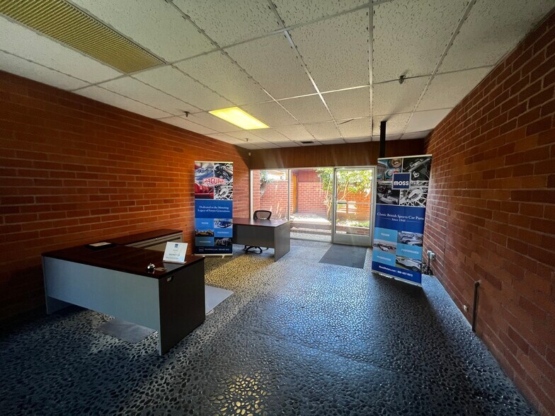 440 Rutherford St, Goleta, CA à louer - Photo intérieure - Image 3 de 14