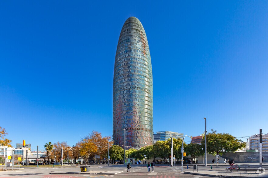 Avinguda Diagonal, 211, Barcelone, Barcelona à louer - Photo du bâtiment - Image 3 de 4