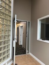 226 Peterson Dr, Elizabethtown, KY for lease Building Photo- Image 2 of 18