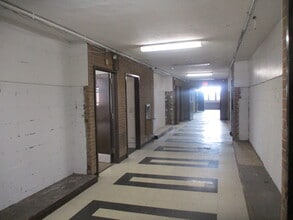 11 Catherine St, Brooklyn, NY for lease Interior Photo- Image 1 of 6