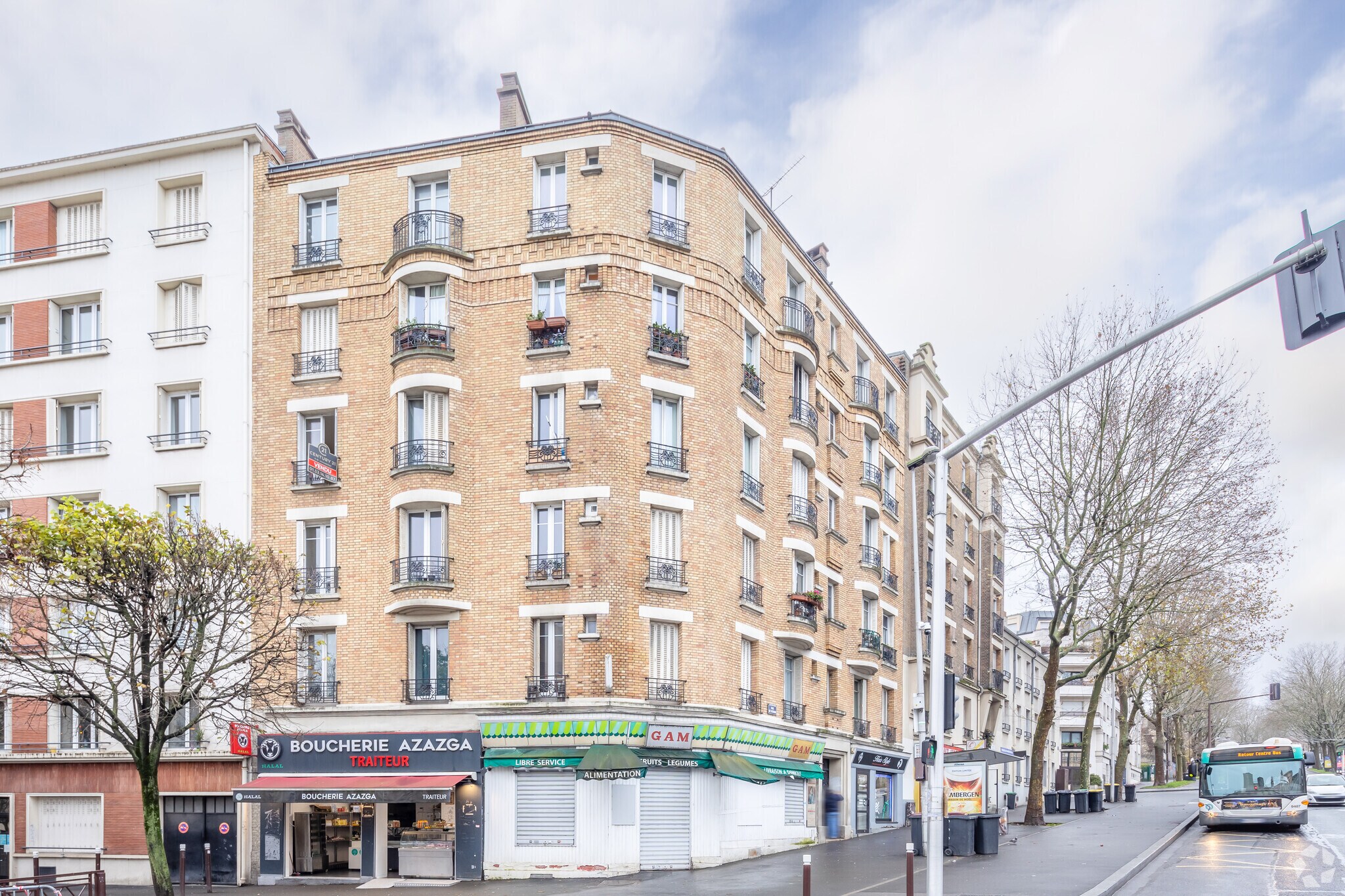 1 Rue De Verdun-Lazare-Ponticelli, Le Kremlin-Bicêtre à louer Photo principale- Image 1 de 3