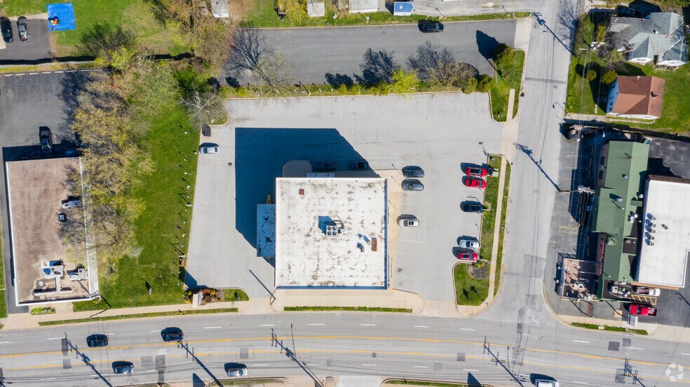 1740 E Joppa Rd, Parkville, MD à vendre - Aérien - Image 2 de 5