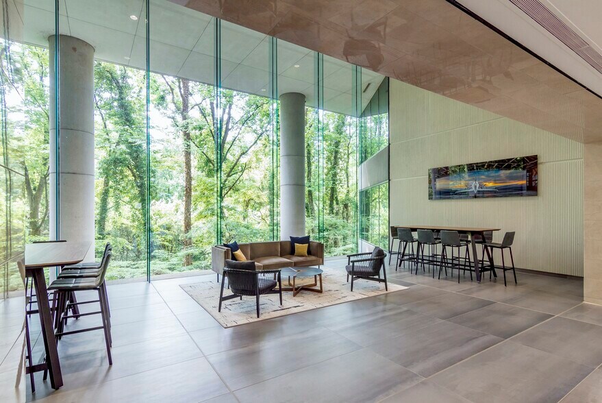 555 Marriott Dr, Nashville, TN à louer - Photo intérieure - Image 3 de 11