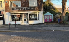 Plus de détails pour 21 Waltham Rd, Grimsby - Commerce de détail à vendre