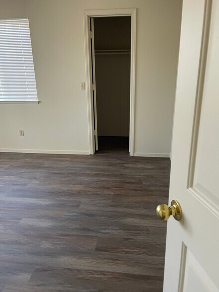 4003 Village Dr, Carson City, NV à vendre - Photo intérieure - Image 3 de 11