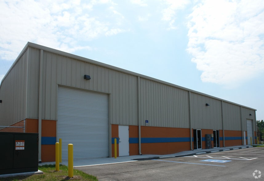 16331 Old US 41, Fort Myers, FL for lease - Building Photo - Image 2 of 3
