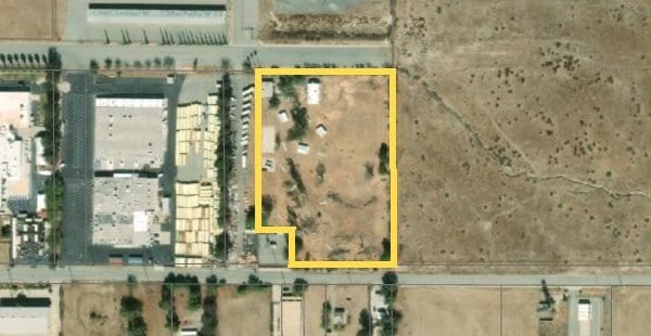 1973 E Westward Ave, Banning, CA for lease Primary Photo- Image 1 of 3