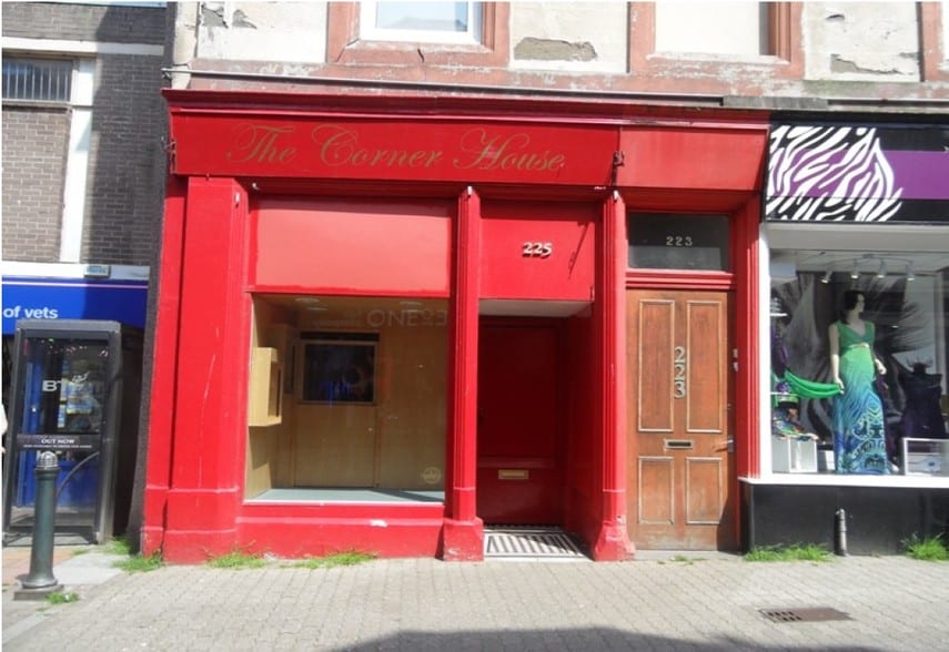 223-225 High St, Arbroath for sale - Interior Photo - Image 2 of 6