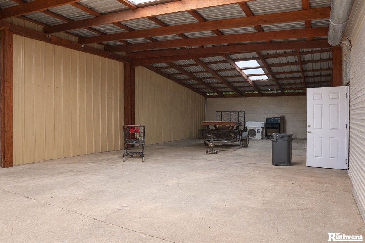 1714 S Combee Rd, Lakeland, FL à louer Photo intérieure- Image 1 de 3