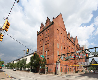 Plus de détails pour 500-698 Braddock Ave, East Pittsburgh, PA - Bureau, Flex à louer