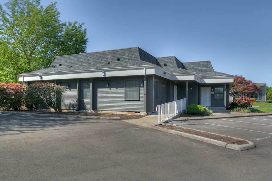 1310 Meridian Dr, Woodburn, OR for sale - Building Photo - Image 1 of 1