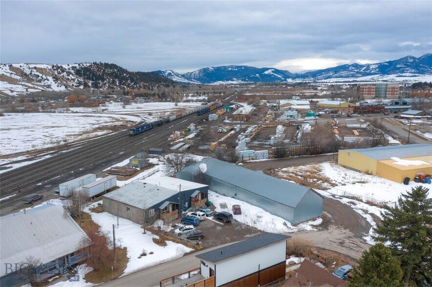 725 E Cottonwood St, Bozeman, MT à vendre - Photo du bâtiment - Image 2 de 7