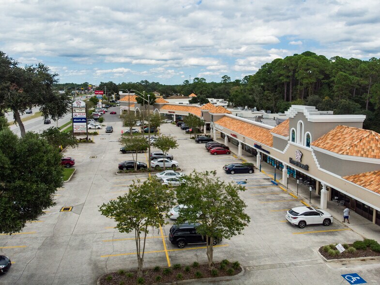 10025 San Jose Blvd, Jacksonville, FL à louer - Photo du bâtiment - Image 2 de 4