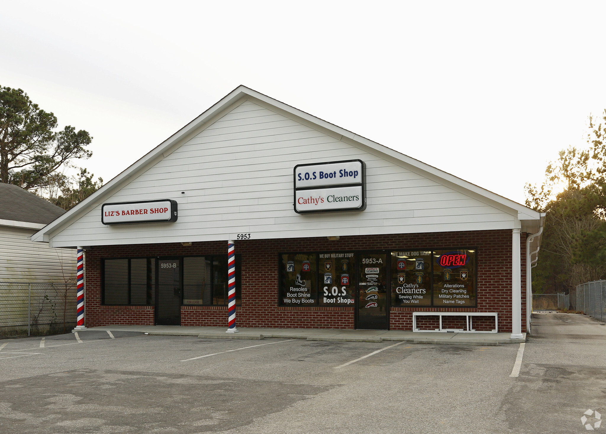 5953 Yadkin Rd, Fayetteville, NC for lease Building Photo- Image 1 of 11