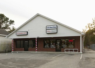 Plus de détails pour 5953 Yadkin Rd, Fayetteville, NC - Vente au détail à louer