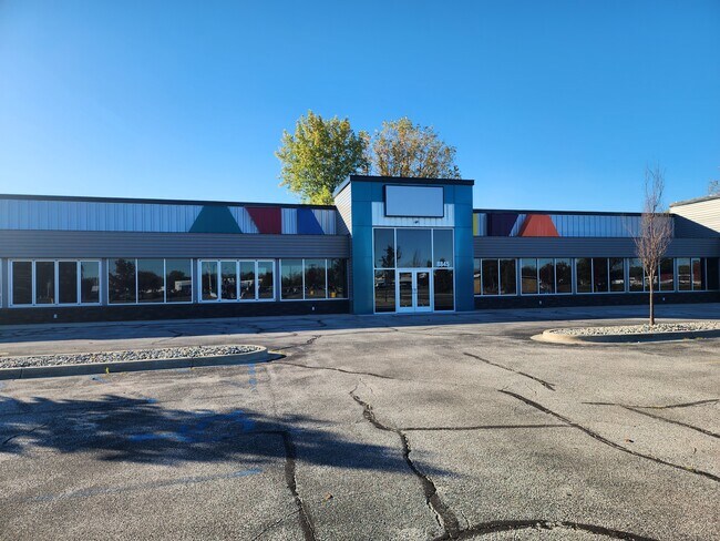 Plus de détails pour 8845 Gratiot Rd, Saginaw, MI - Commerce de détail à vendre