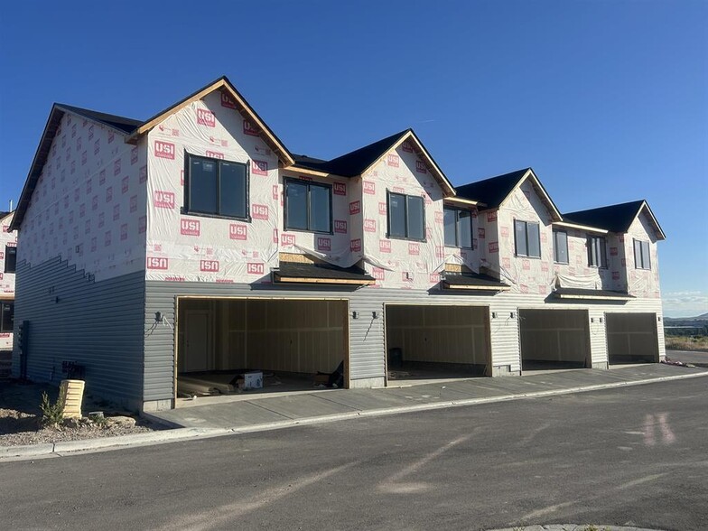 110 Ridges, Pocatello, ID for sale - Primary Photo - Image 1 of 4