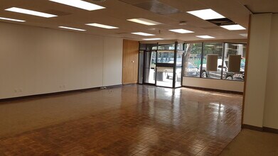 4814 50 St, Red Deer, AB for lease Interior Photo- Image 1 of 6