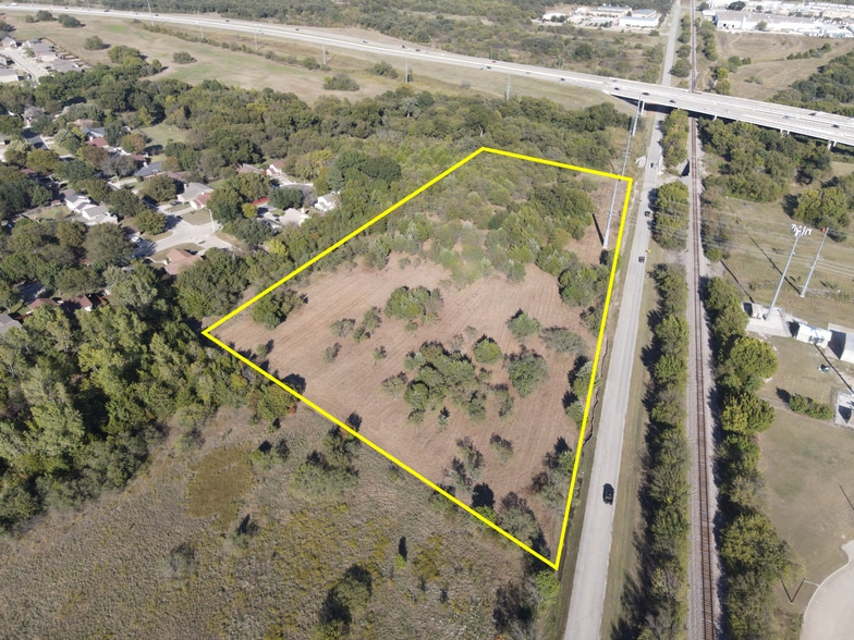 3145 Mingo Rd, Denton, TX à vendre - Photo du bâtiment - Image 2 de 4