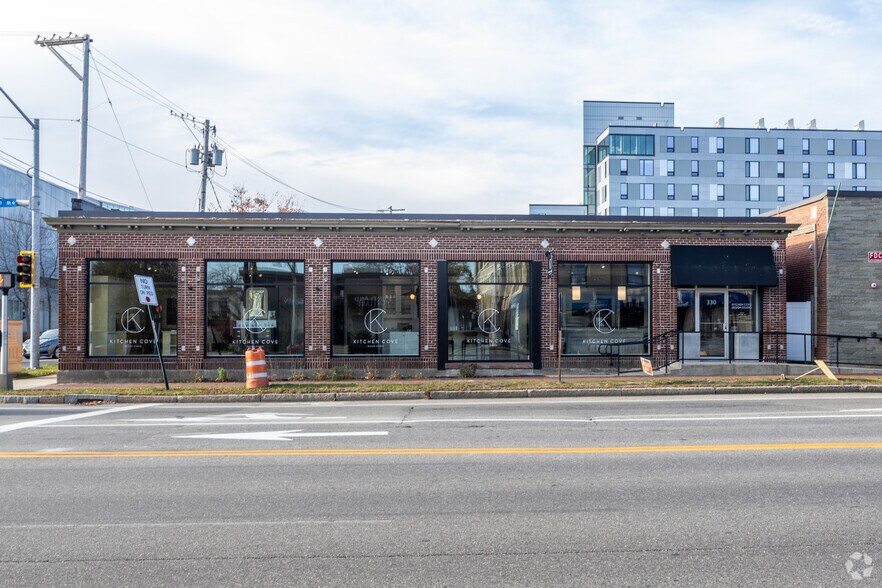 332-336 Forest Ave, Portland, ME à louer - Photo du bâtiment - Image 2 de 2