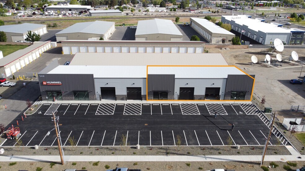 5418 W. Hood, Kennewick, WA à louer - Photo du bâtiment - Image 2 de 12