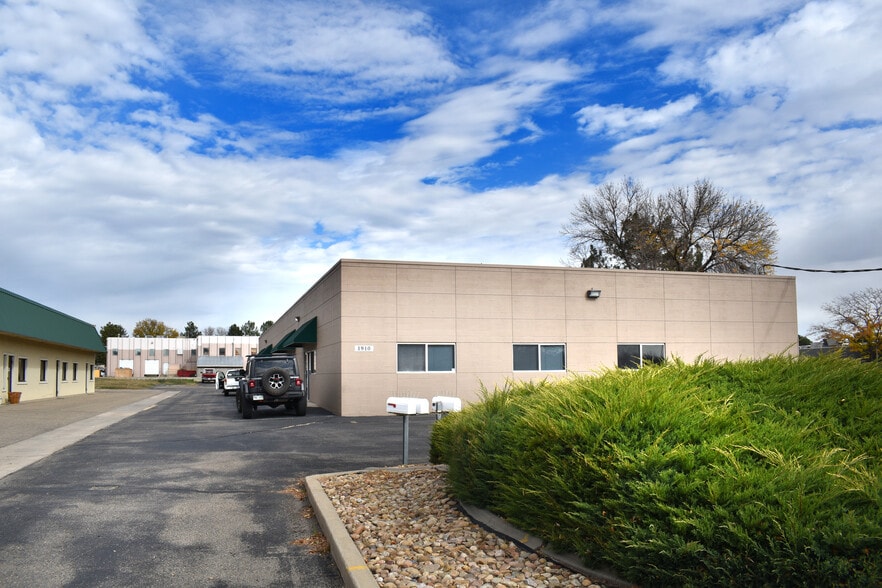 1910 Pike Rd, Longmont, CO for lease - Building Photo - Image 2 of 4