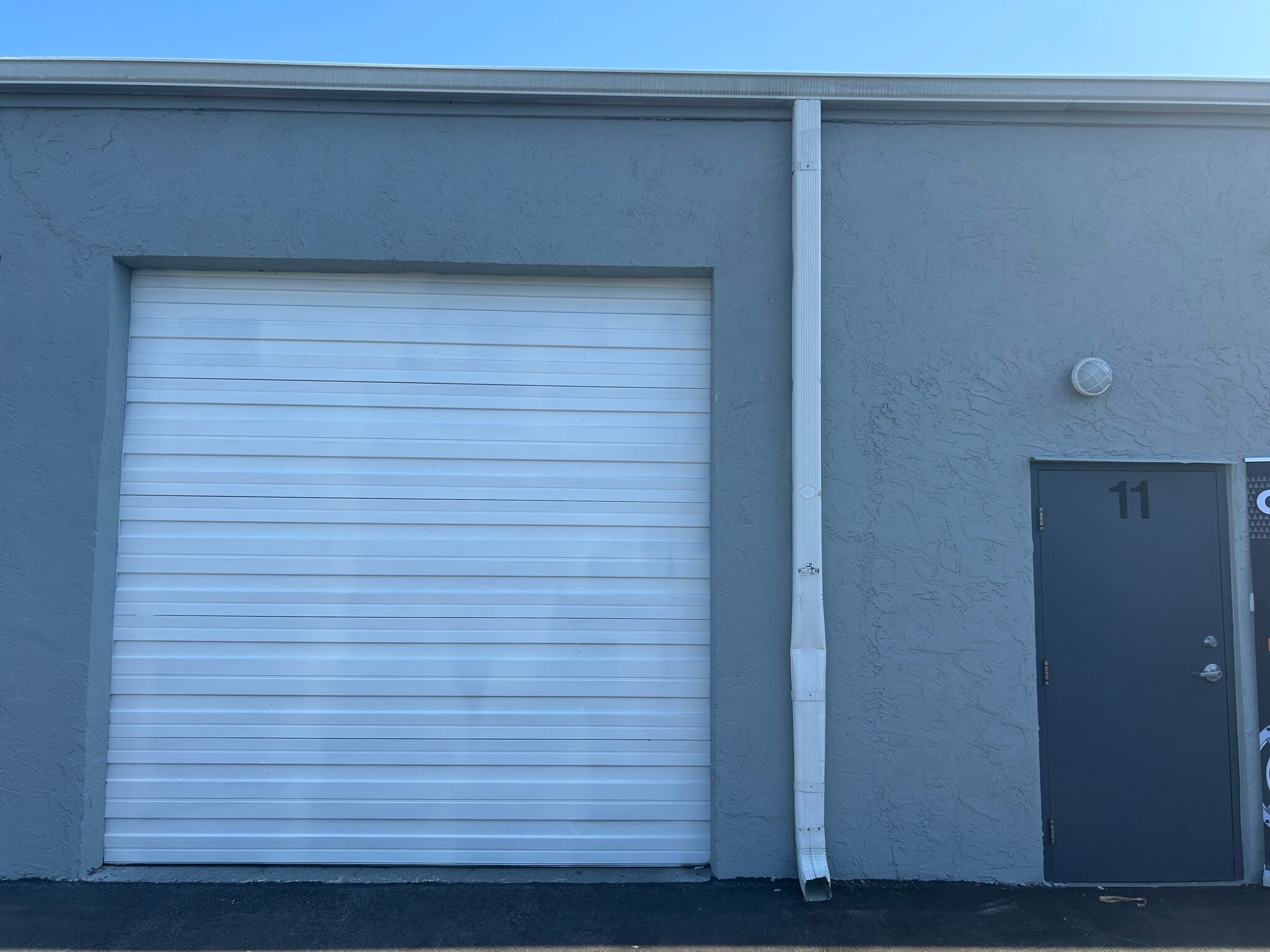 1661 N Dixie Hwy, Pompano Beach, FL for lease Building Photo- Image 1 of 1