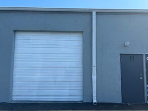 1661 N Dixie Hwy, Pompano Beach, FL for lease Building Photo- Image 1 of 1